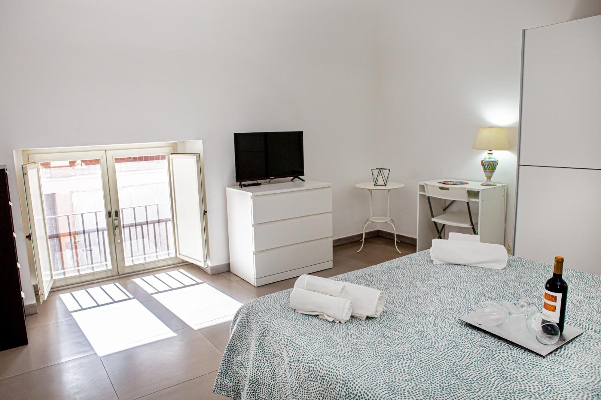 Ruggero Settimo - Holiday Houses Катания Екстериор снимка