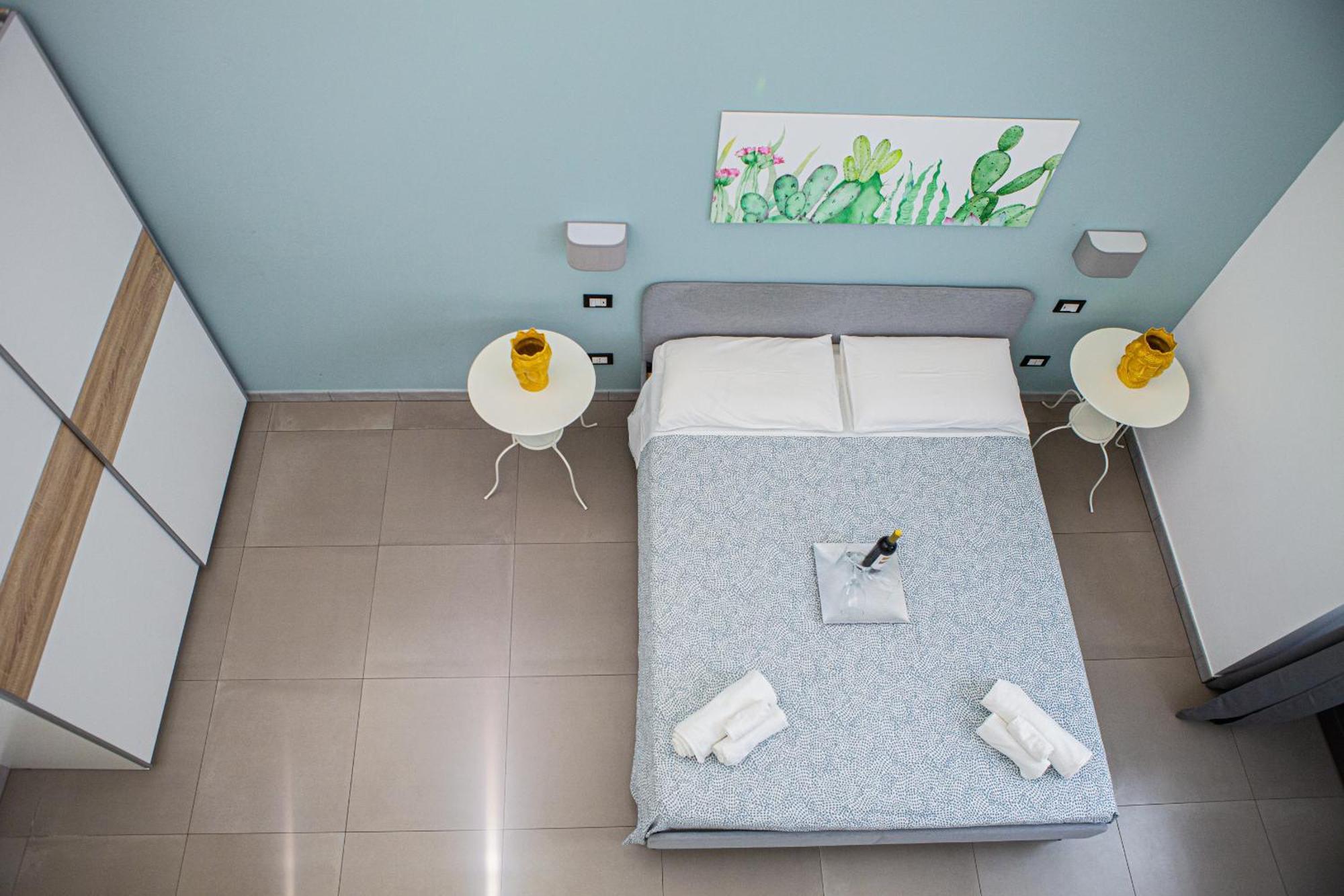 Ruggero Settimo - Holiday Houses Катания Екстериор снимка